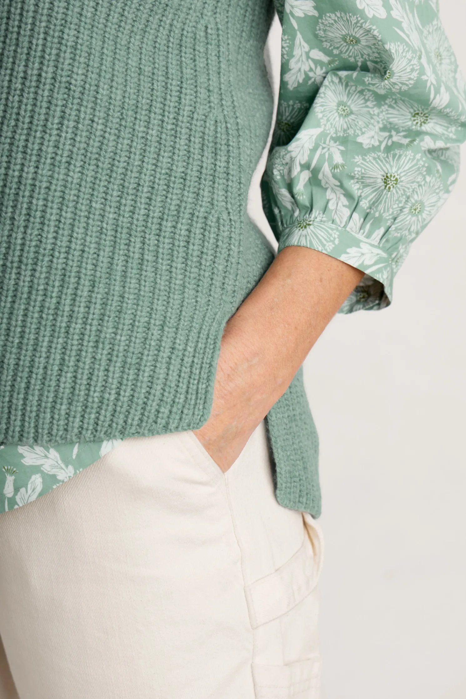 Gull Rising Knitted Vest