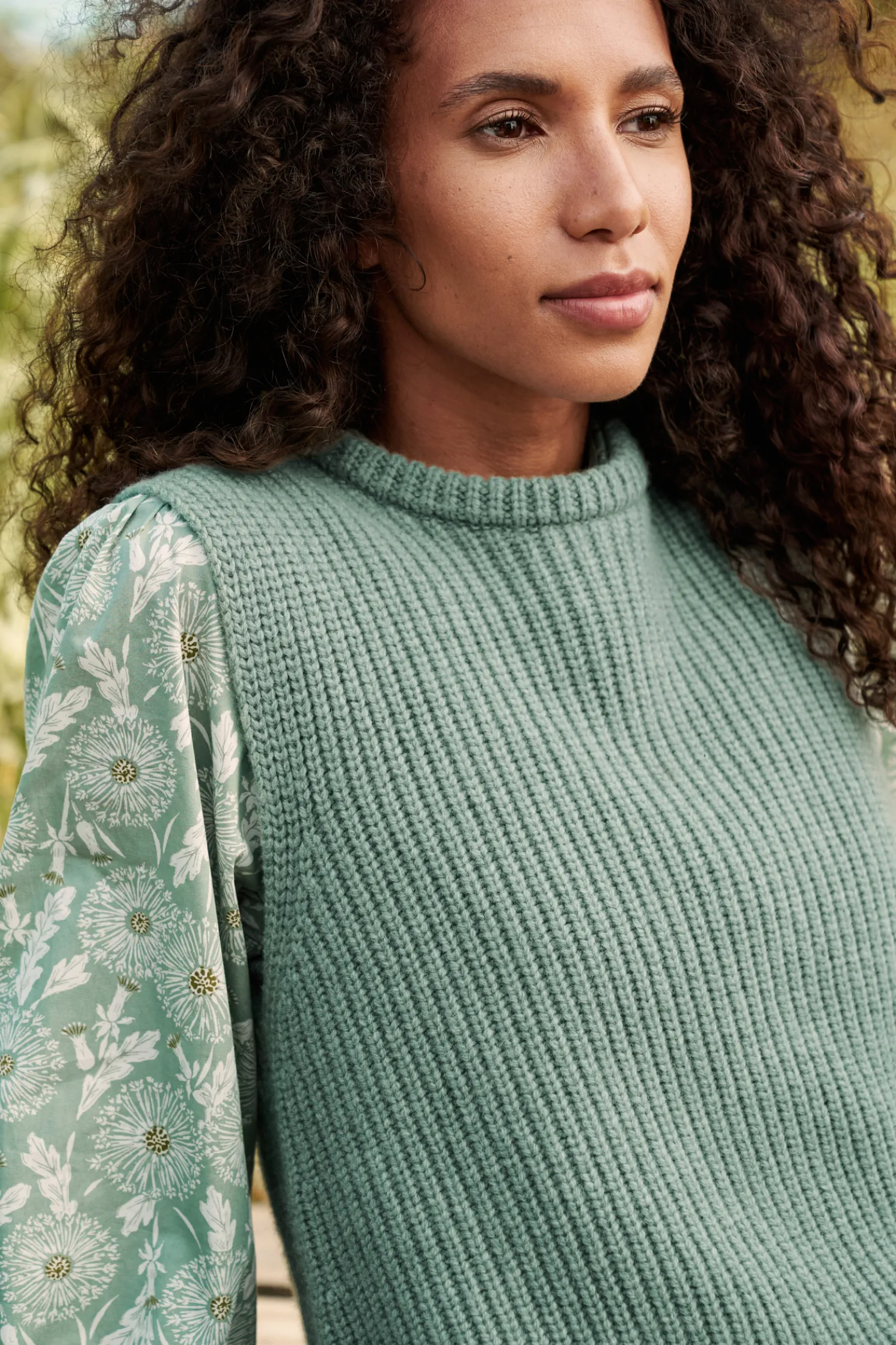 Gull Rising Knitted Vest