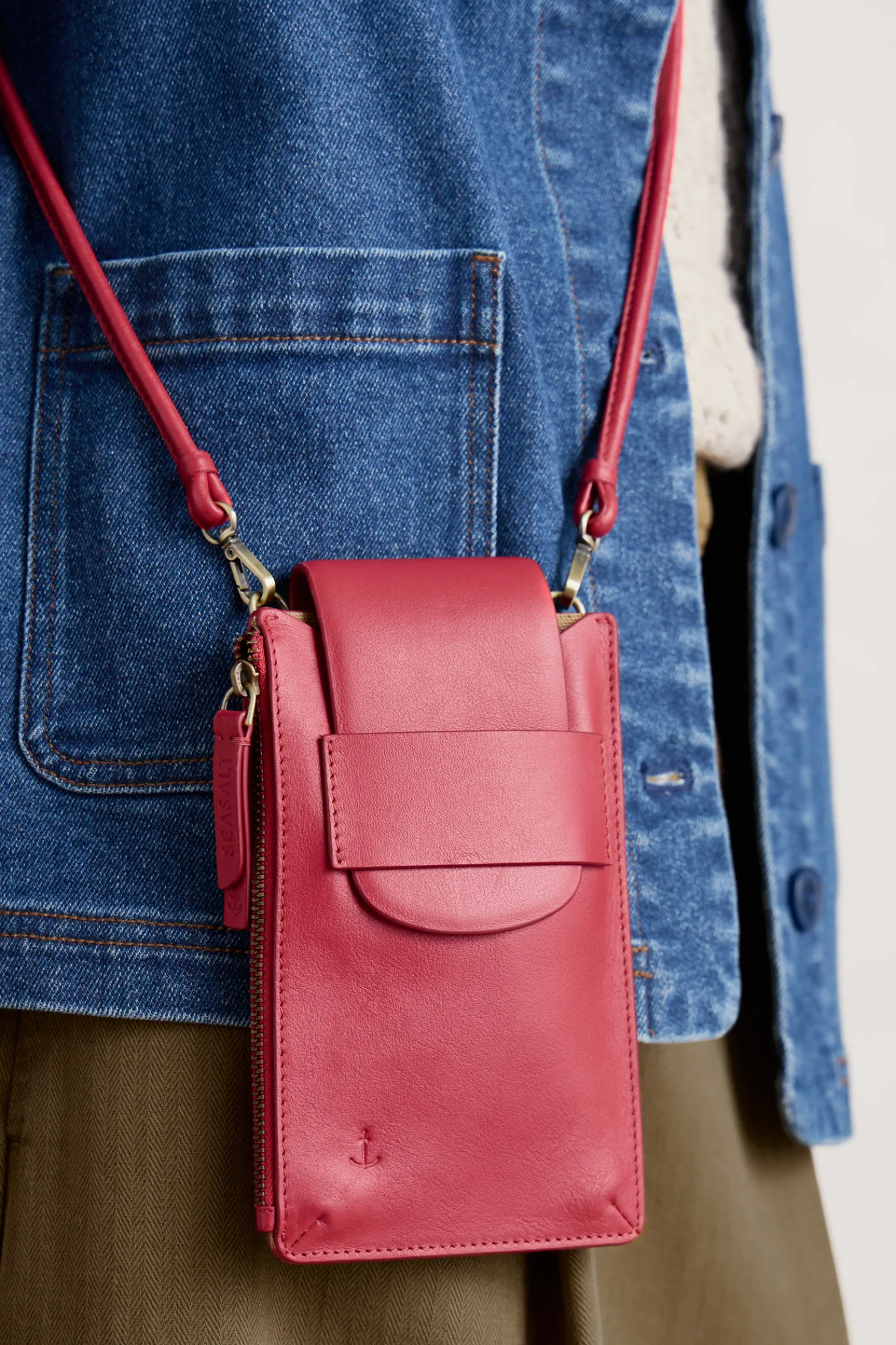 Kelsey Leather Phone Wallet