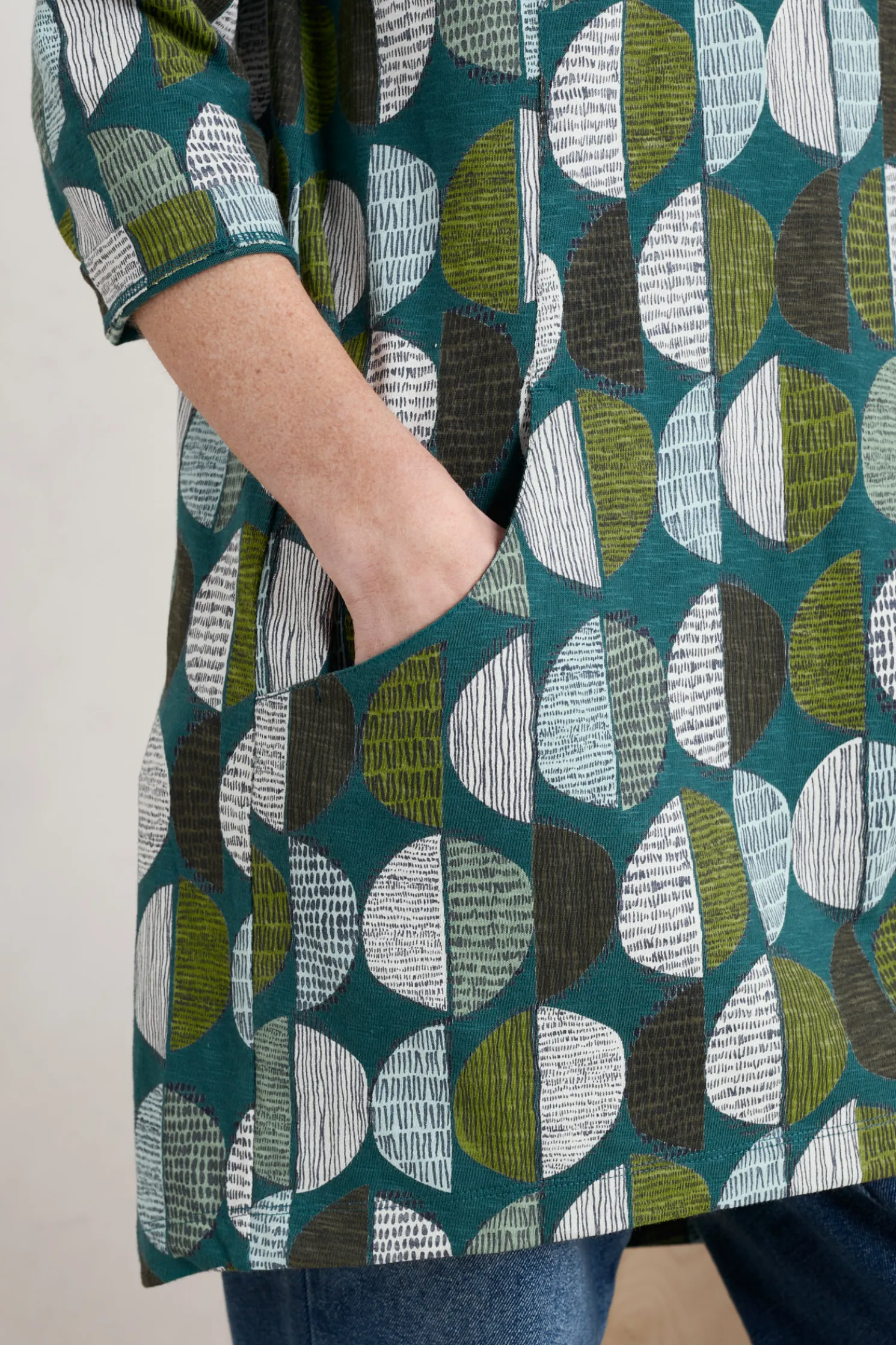 Shore Foraging Printed Tunic (Gots)